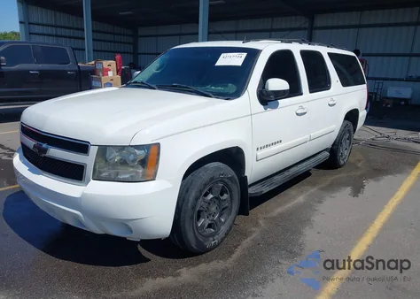 2007 Chevrolet Suburban 1500 Lt from USA, damaged, VIN 3GNFK16397G115382